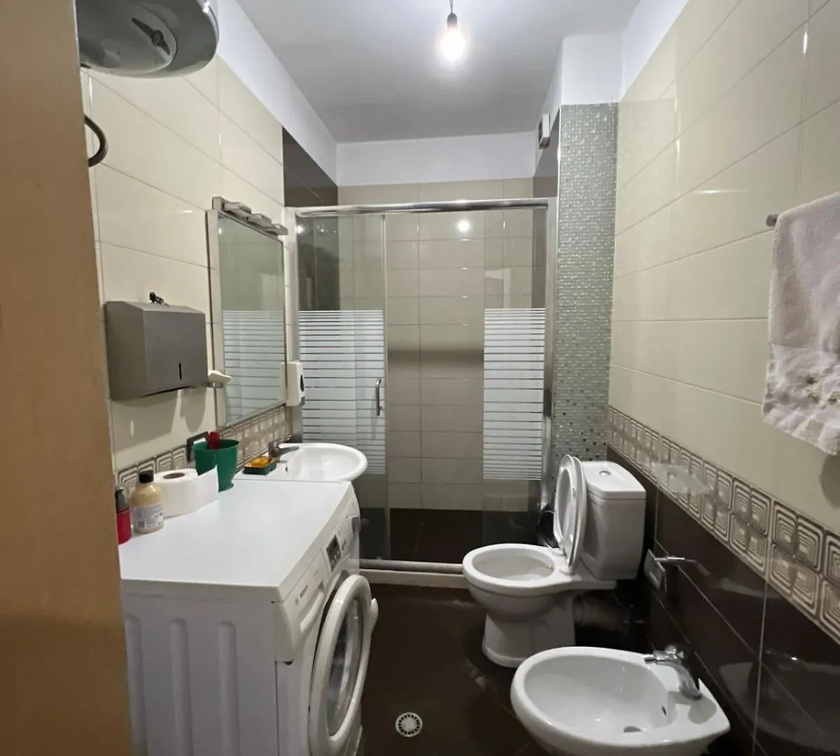 טיראנה Kris Apartament